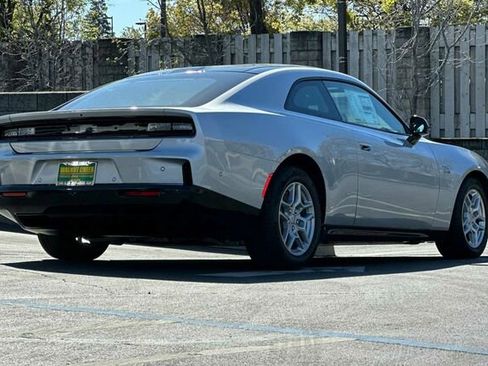 New 2025 Dodge Charger Daytona R/T w/ Quick Order Package 25M R/T image 4