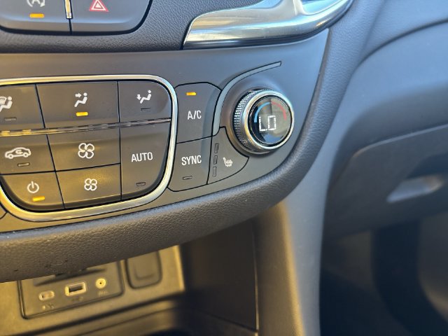 Certified 2024 Chevrolet Equinox LT FWD image 30