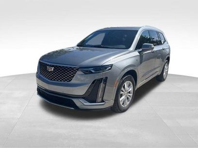 New 2025 Cadillac XT6 Luxury