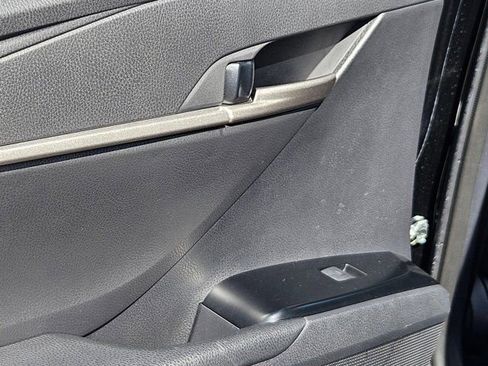 Used 2025 Toyota Camry LE image 25