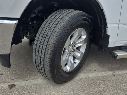 Used 2024 RAM 1500 Laramie image 32