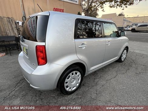 Used 2008 Scion xB image 8