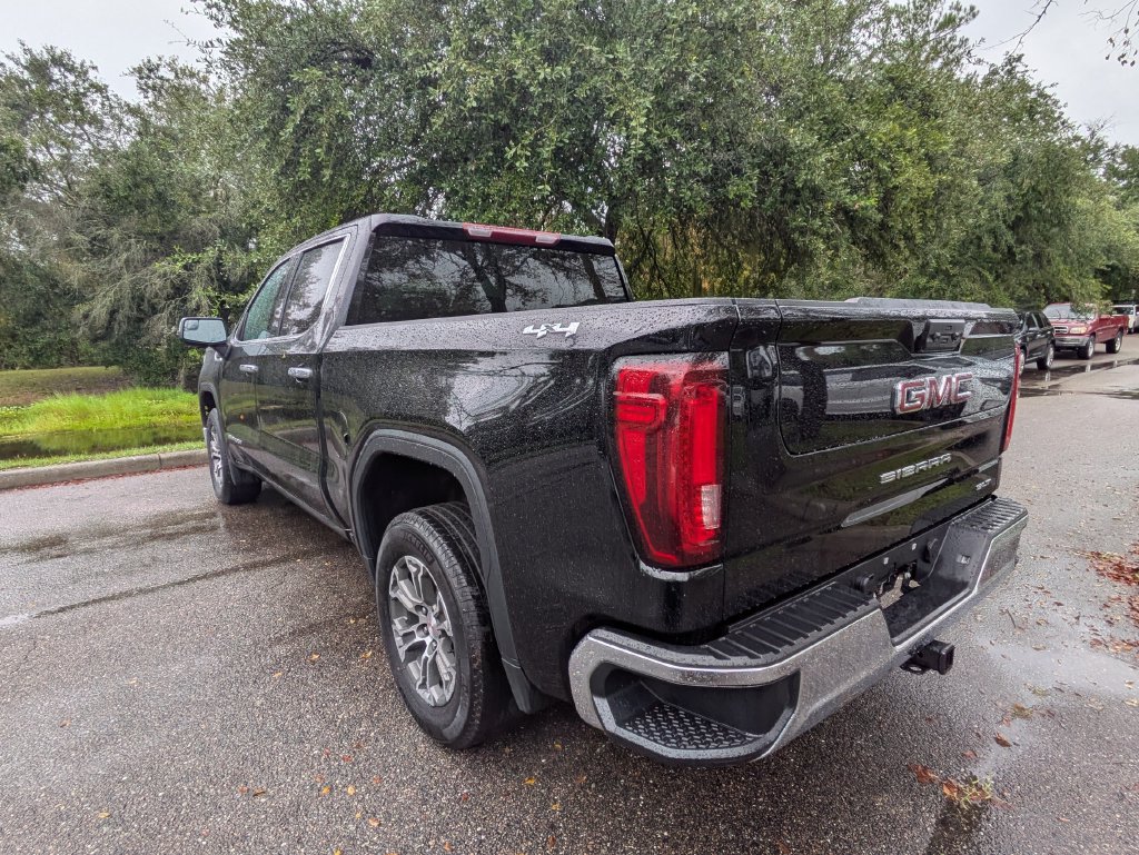 Used 2025 GMC Sierra 1500 SLT AWD/4WD image 5
