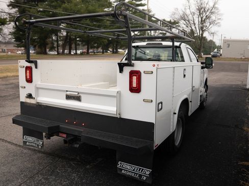 Used 2024 Ford F350 XL image 8