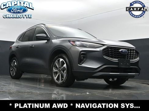 Used 2025 Ford Escape Platinum AWD/4WD image 19