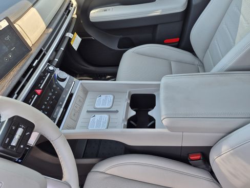 New 2026 Hyundai Santa Fe Limited AWD/4WD image 25
