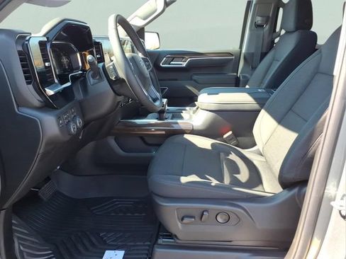 New 2026 Chevrolet Silverado 1500 RST AWD/4WD image 17