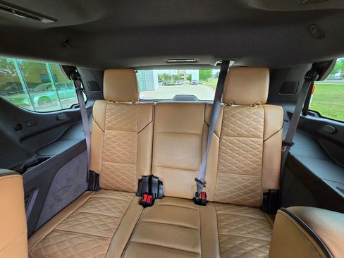 Used 2024 Cadillac Escalade Sport image 17