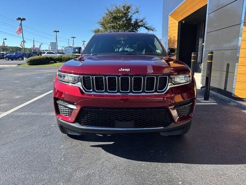 New 2025 Jeep Grand Cherokee Laredo X image 3