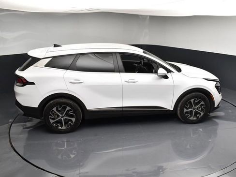 Used 2025 Kia Sportage EX FWD image 47