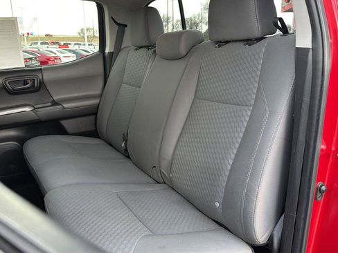 Used 2022 Toyota Tacoma SR5 image 11