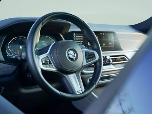 Used 2022 BMW X6 xDrive40i w/ Executive Package image 63