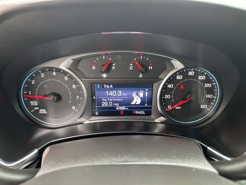 Used 2022 Chevrolet Equinox LT image 18