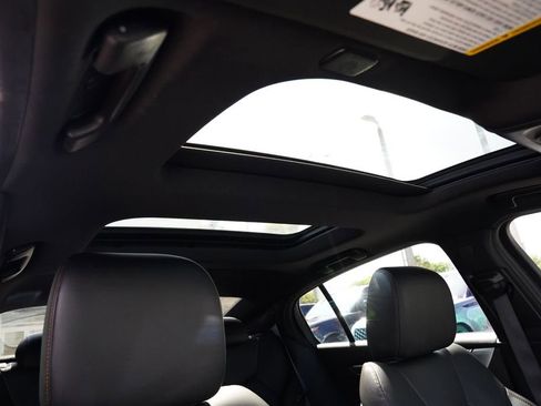 Used 2023 Cadillac CT5 V RWD image 5