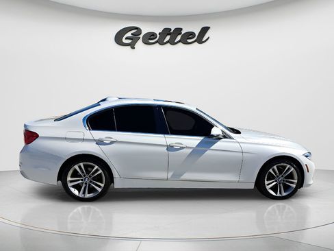 Used 2018 BMW 330i Sedan image 3