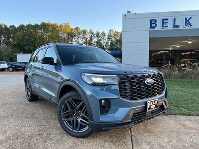 New 2025 Ford Explorer ST-Line w/ Premium Package