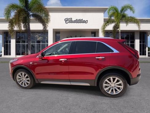 Certified 2023 Cadillac XT4 Premium Luxury FWD image 9