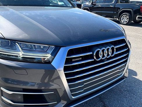 Used 2019 Audi Q7 3.0T Premium Plus image 11
