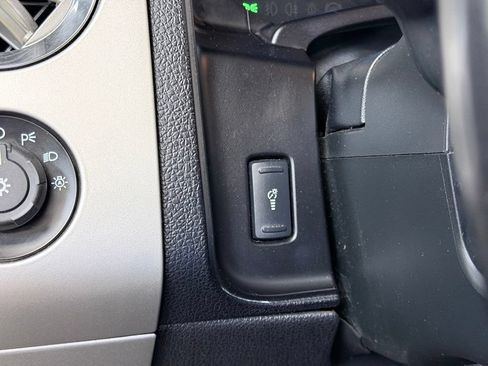 Used 2015 Ford Expedition EL Limited w/ Equipment Group 301A AWD/4WD image 46