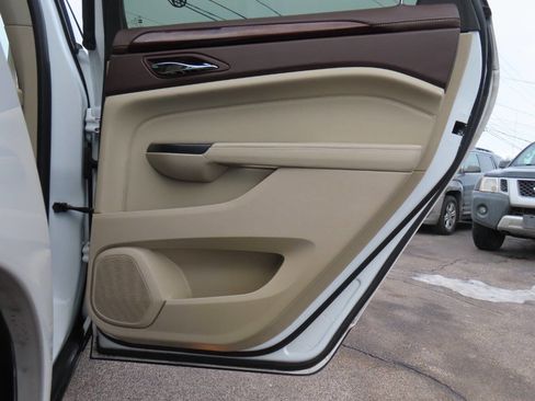 Used 2015 Cadillac SRX Premium w/ Driver Assist Package image 36