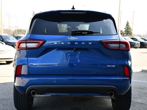 Used 2023 Ford Escape ST-Line Elite AWD/4WD image 5