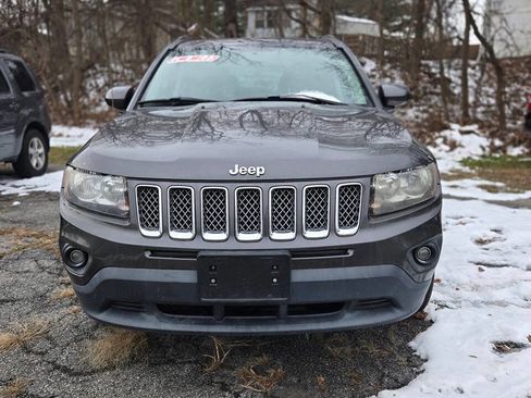Used 2014 Jeep Compass Latitude image 4