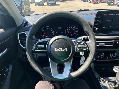 Used 2022 Kia Seltos LX AWD/4WD image 20