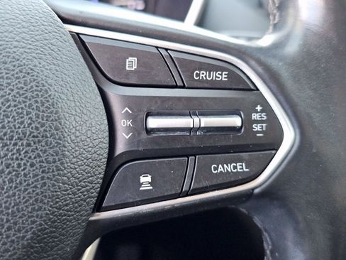 Used 2020 Hyundai Santa Fe Limited AWD/4WD image 16