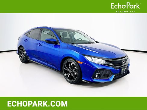 Used 2017 Honda Civic Sport image 1