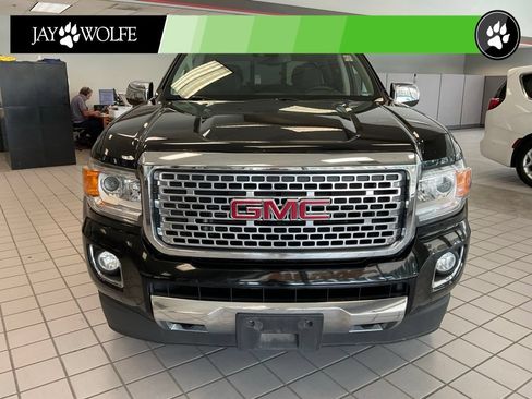 Used 2020 GMC Canyon Denali AWD/4WD image 2