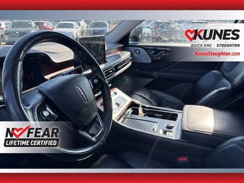 Used 2020 Lincoln Aviator Reserve w/ Equipment Group 202A image 24