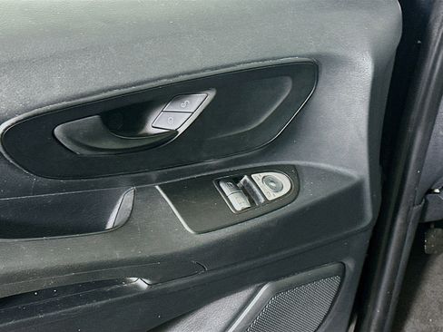 Used 2020 Mercedes-Benz Metris Passenger image 15