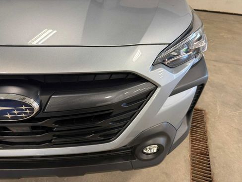 Used 2025 Subaru Outback Premium w/ Popular Package #1A AWD/4WD image 5