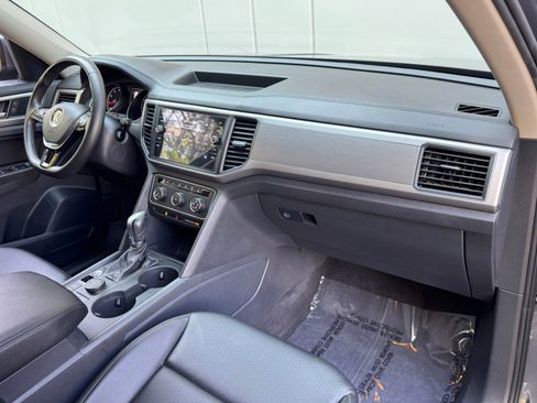 Used 2018 Volkswagen Atlas SE image 13