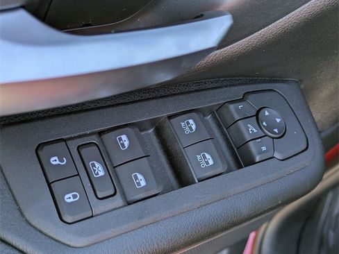 New 2026 RAM 1500 4x4 Crew Cab image 14