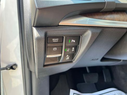 Used 2020 Acura MDX SH-AWD w/ Technology Package image 18