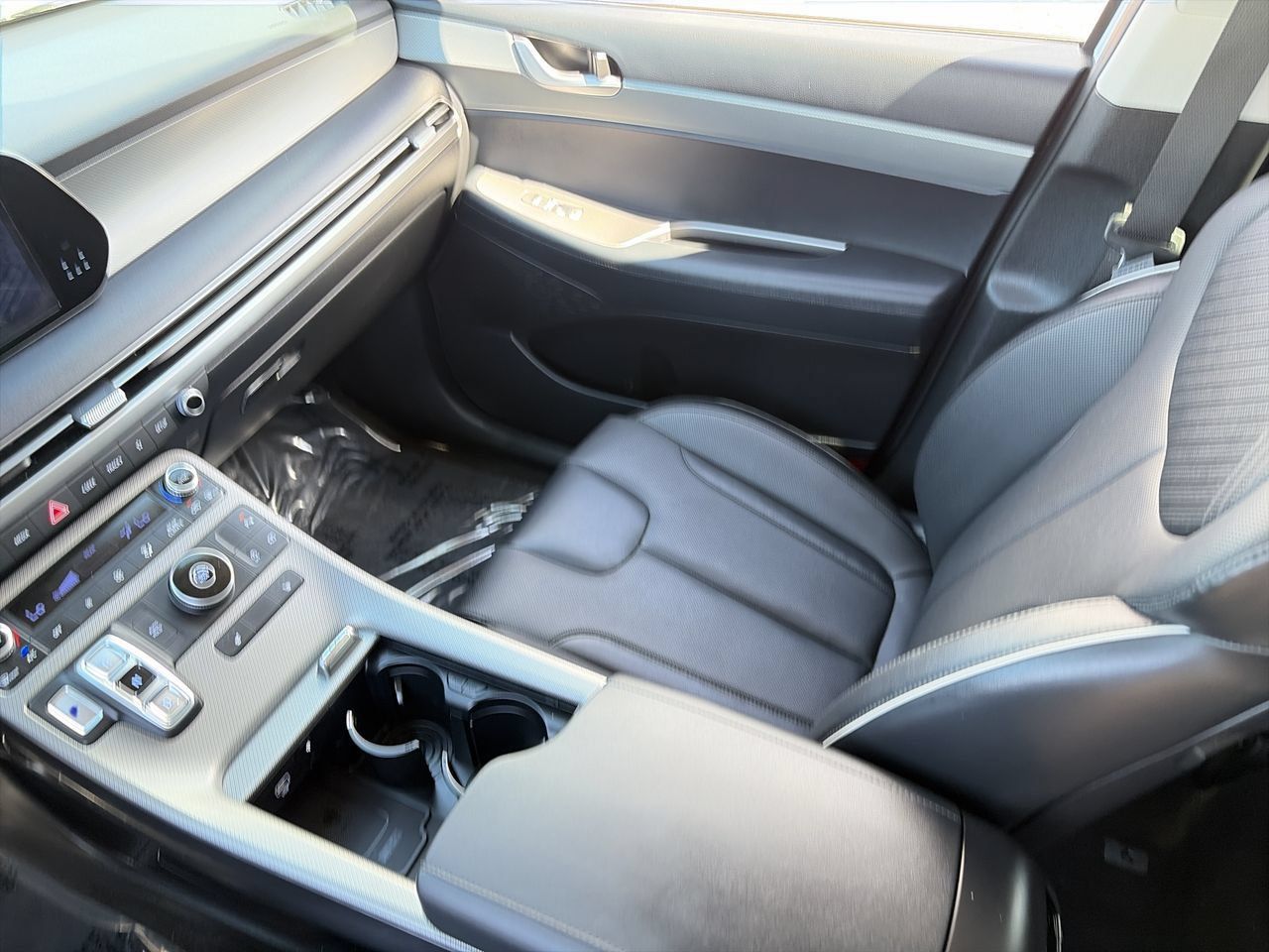 Used 2025 Hyundai Palisade SEL FWD image 21