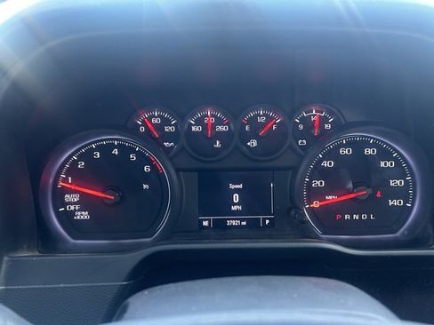 Used 2022 Chevrolet Silverado 1500 Custom image 7