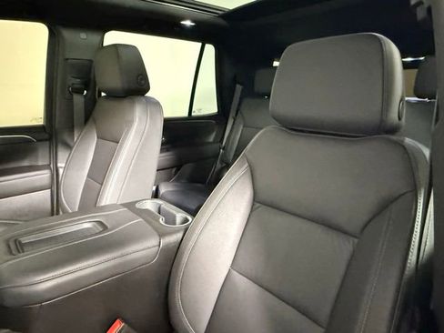 Used 2023 Chevrolet Tahoe Z71 w/ Luxury Package image 28