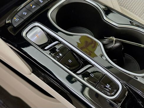 Used 2023 Buick Envision Preferred image 22