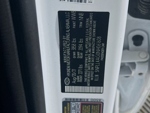 Used 2022 Hyundai Elantra SE FWD image 39