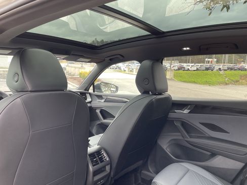 New 2026 Volkswagen Tiguan SE R-Line AWD/4WD image 13