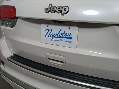 Used 2020 Jeep Grand Cherokee Summit w/ Platinum Series Group image 9