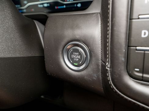 Used 2024 GMC Yukon Denali Ultimate image 31