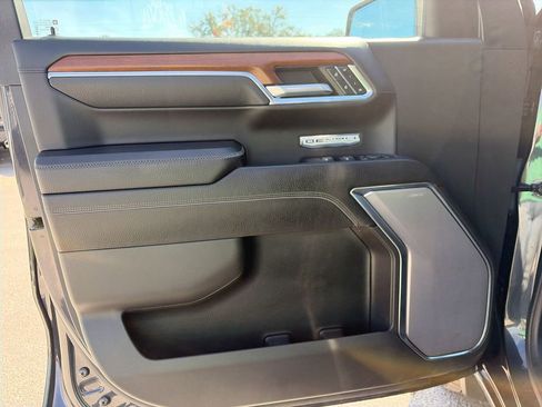 Certified 2023 GMC Sierra 1500 Denali image 24