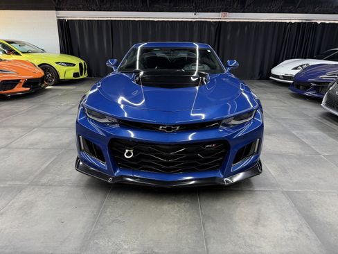 Used 2019 Chevrolet Camaro ZL1 image 10