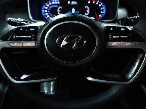 Used 2022 Hyundai Santa Cruz SEL image 16