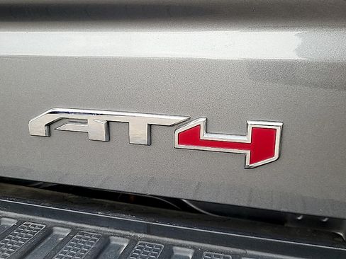 Used 2021 GMC Sierra 1500 AT4 w/ AT4 Premium Package AWD/4WD image 32