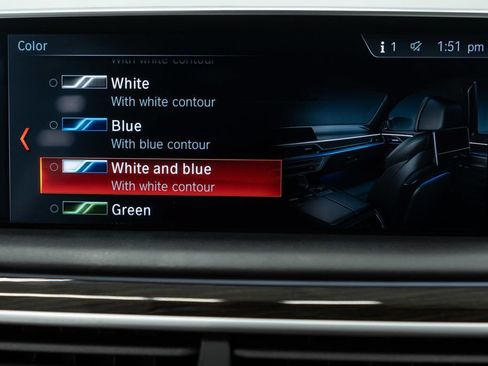 Used 2018 BMW 740i xDrive AWD/4WD image 32