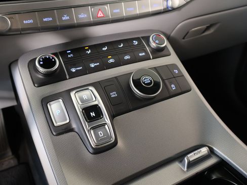 Used 2020 Hyundai Palisade SE FWD image 7